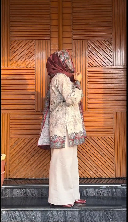 Navya  Printed Crepe Set