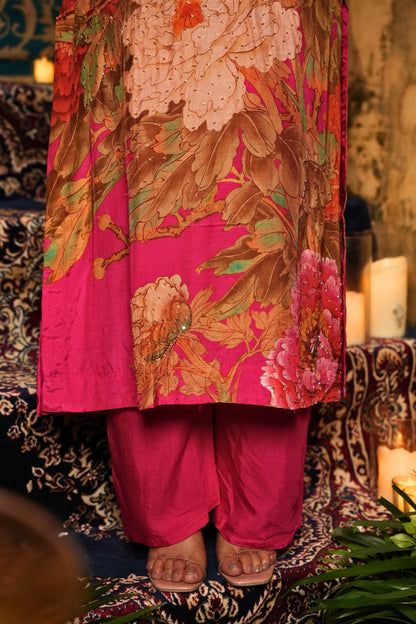 Floral Printed Kurta & Pant - Hand Embroidered - Set of 2 - Pink - Muslin Silk
