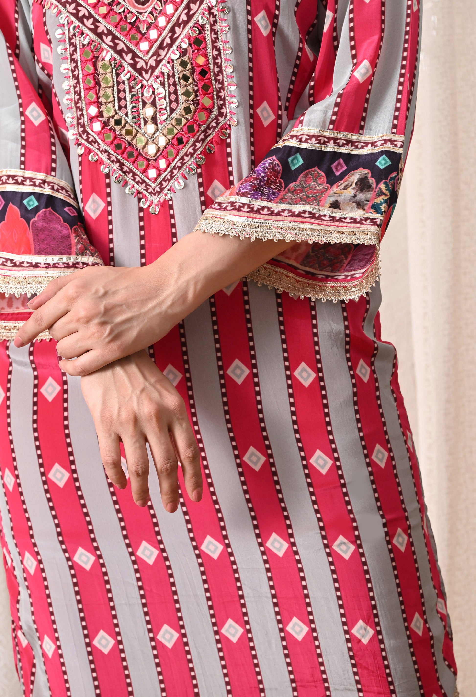 Masakalli Dress - Pure Crepe