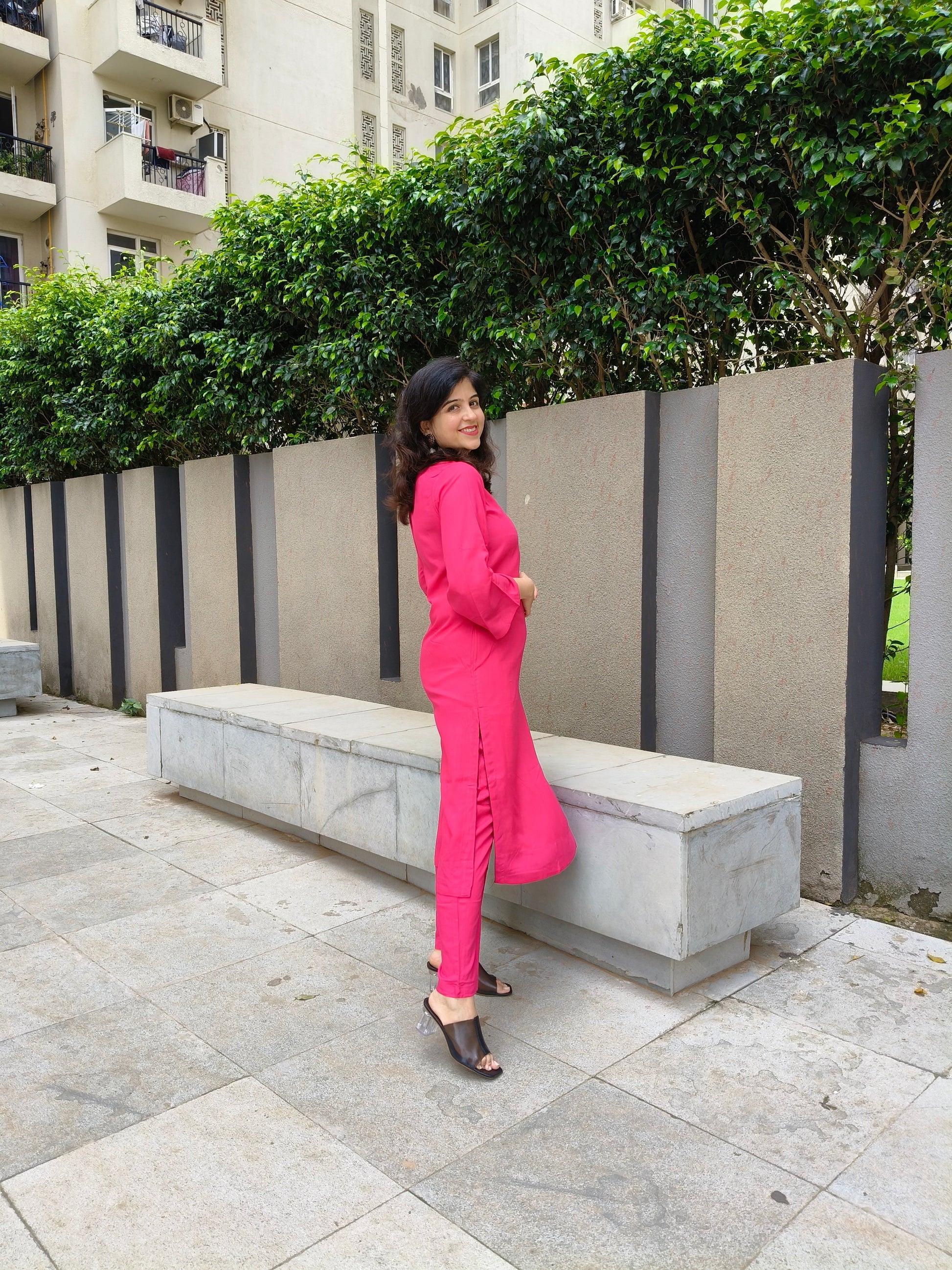 VASTRAMANIAA 3/4th Sleeve Kurta & Pant Set | Elegant Ethnic Wear for Women
