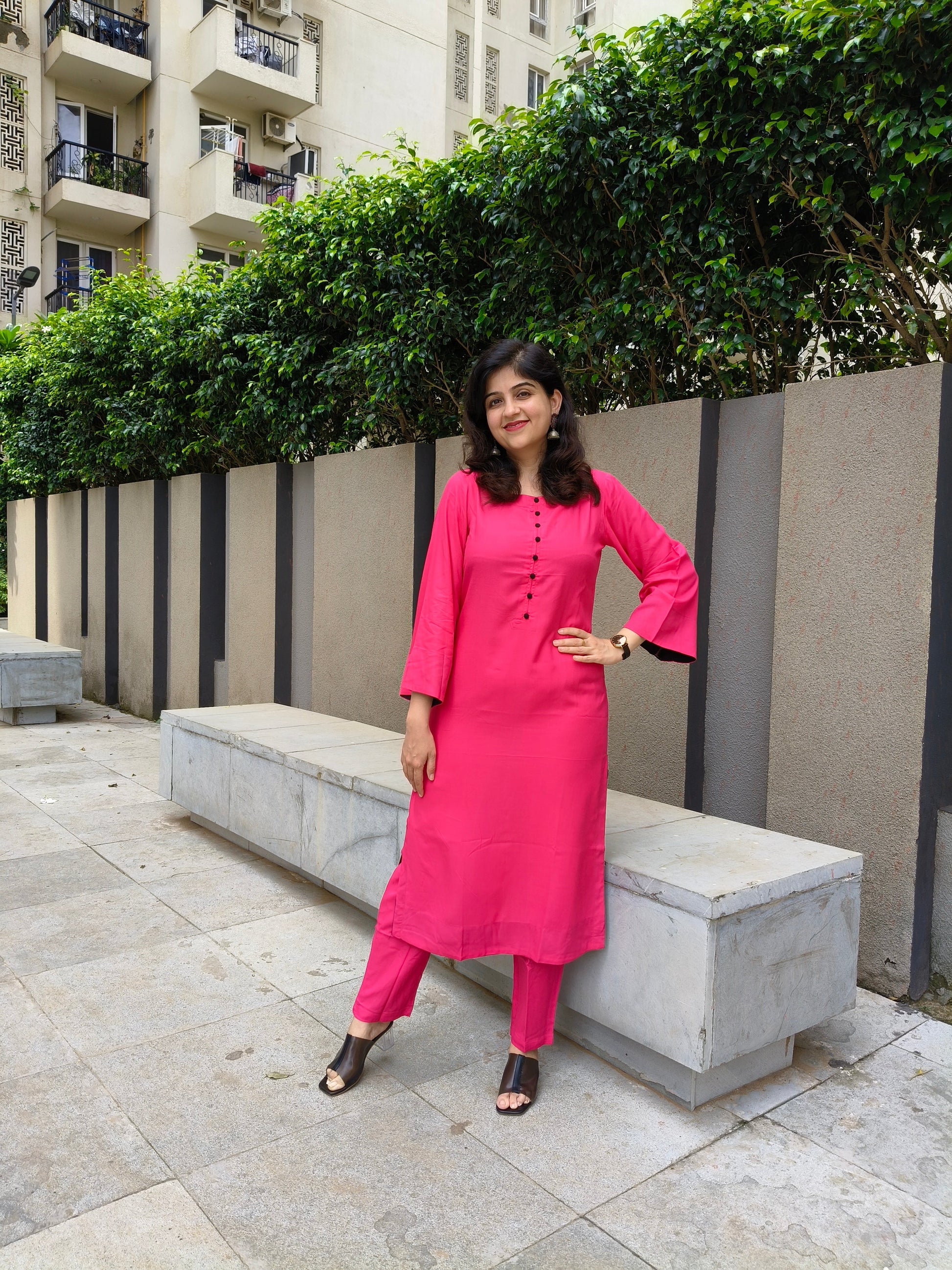 VASTRAMANIAA 3/4th Sleeve Kurta & Pant Set | Elegant Ethnic Wear for Women