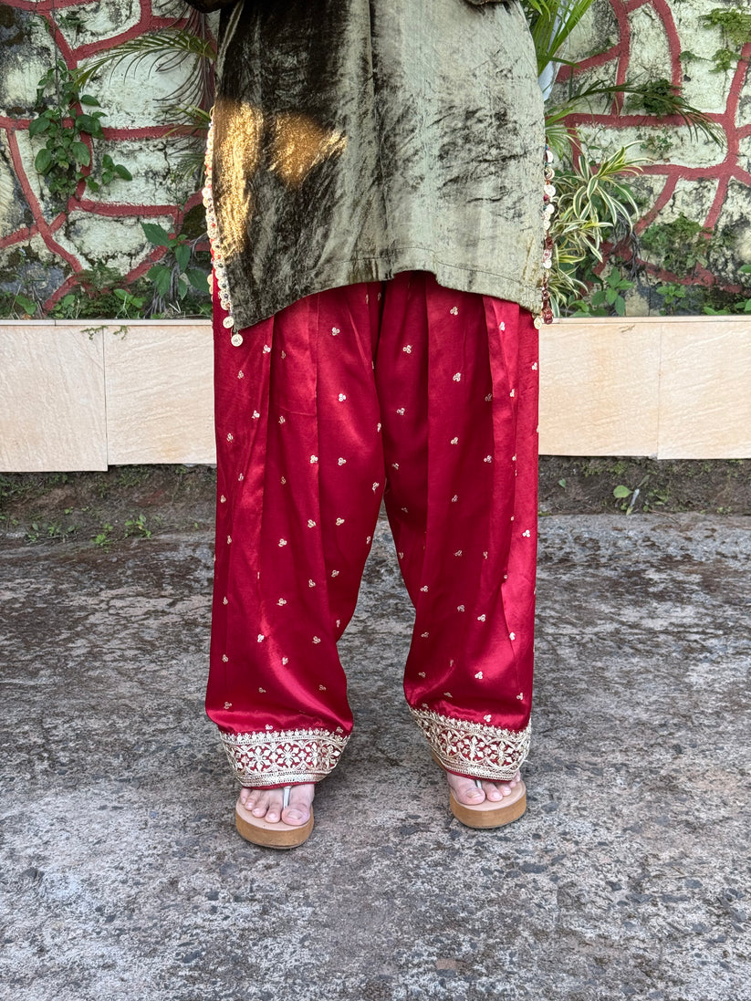 Sap Green Velvet Silk Kurta Set with Zardosi & Coin Highlights