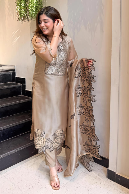Sunehri Floral Embroidered Suit Set