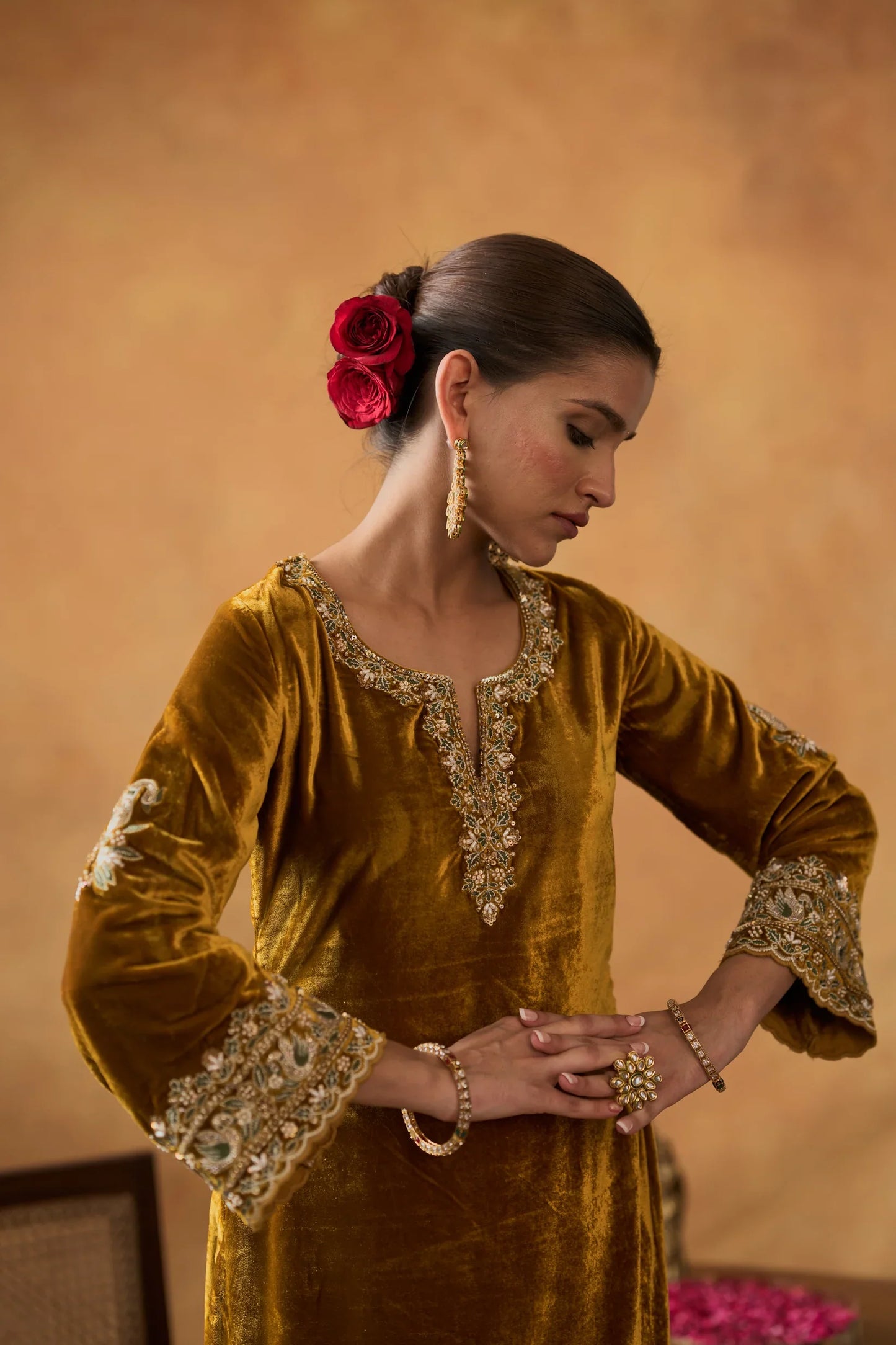 Aurelia Signature Velvet Set