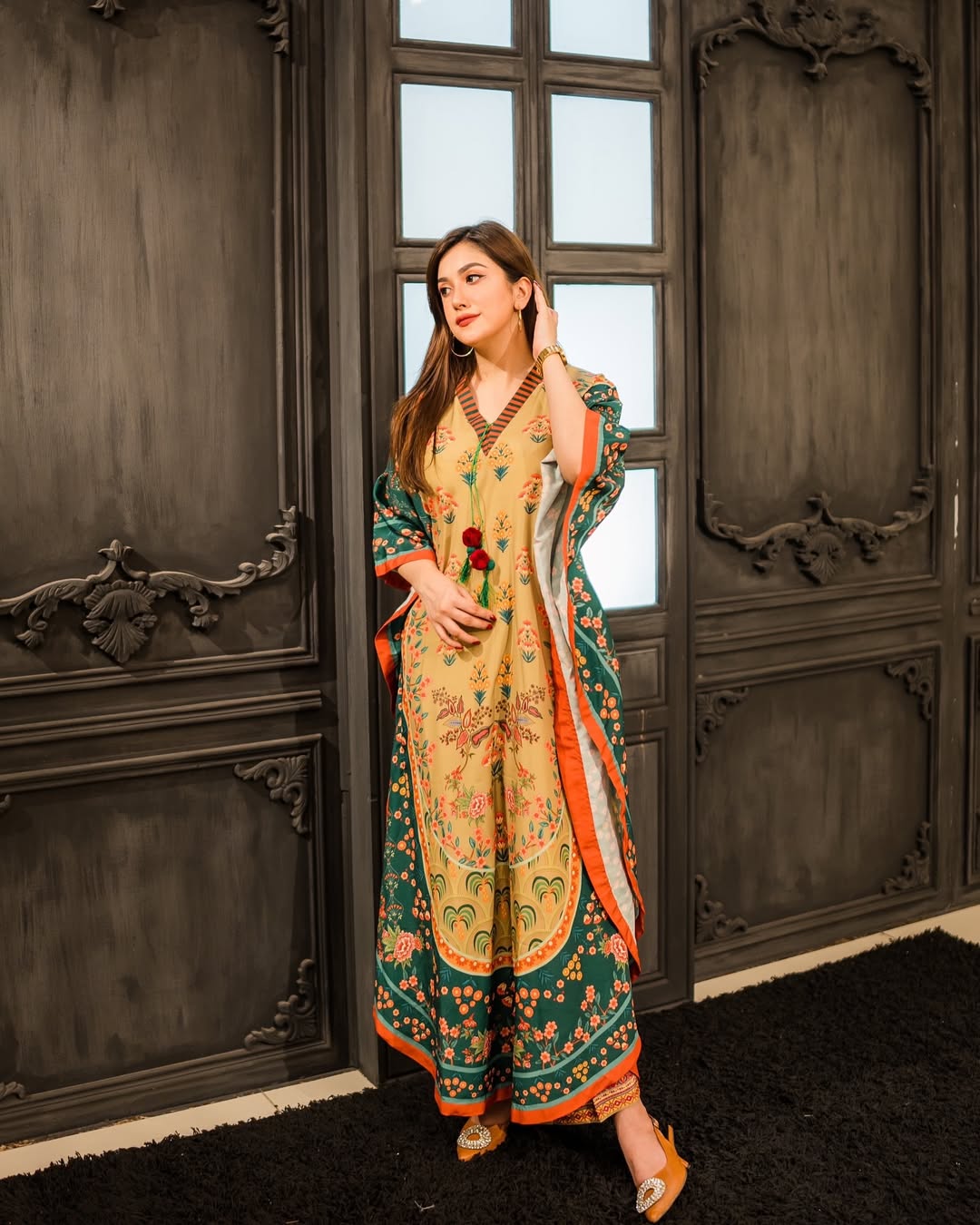 WAKHRA LUXE KAFTAN