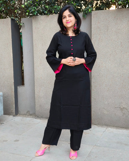 VASTRAMANIAA 3/4th Sleeve Kurta & Pant Set | Elegant Ethnic Wear for Women